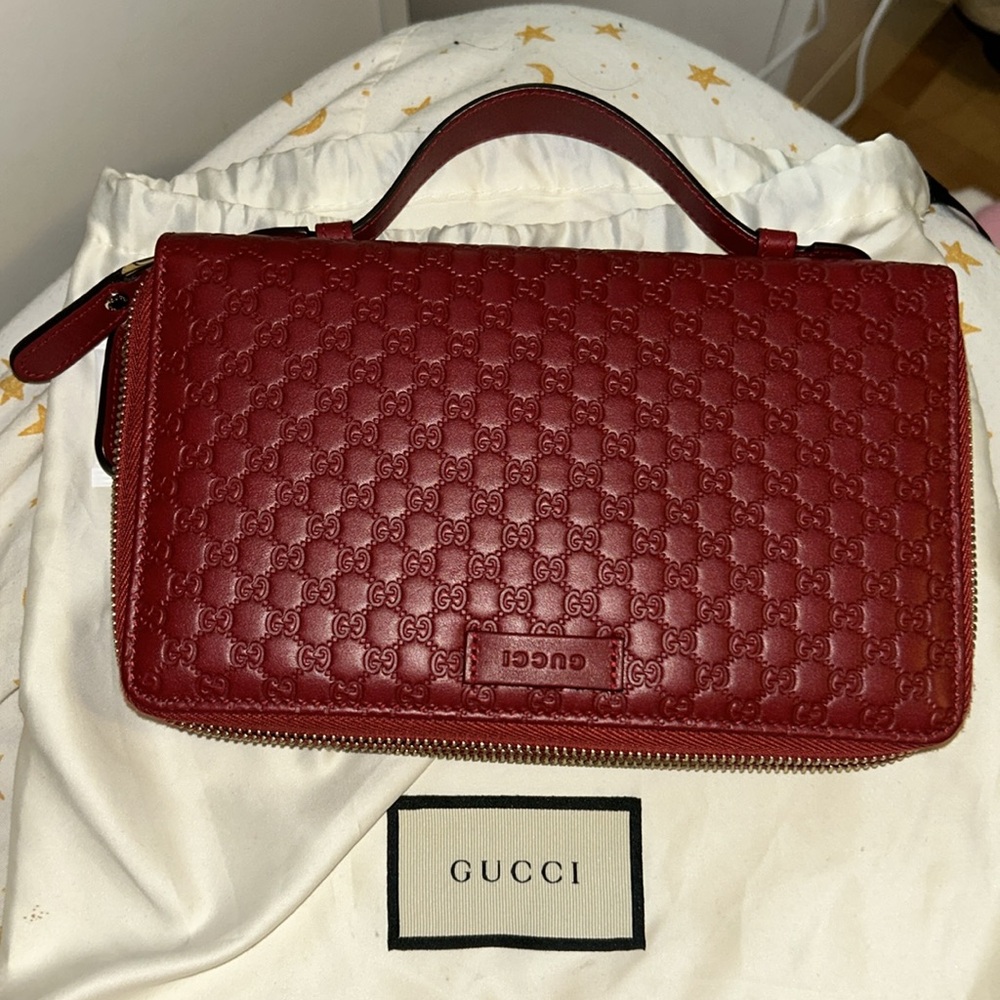GUCCI Red Leather Microguccissima Wallet Organizer